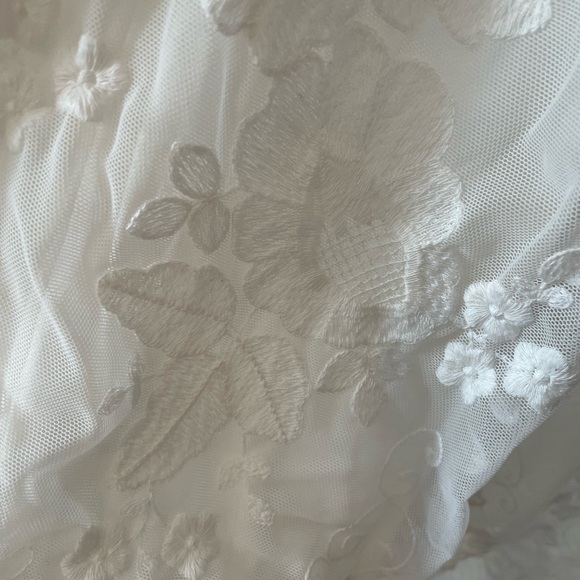 Sundance embroidered blouse - Picture 2 of 3